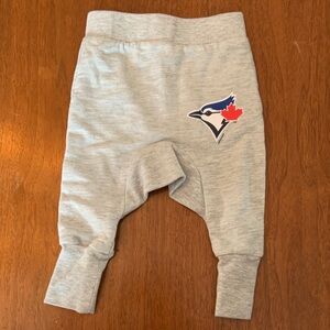 🫐3/$30 NWOT Genuine Merchandise Light Gray Toronto Blue Jays Kids Joggers
